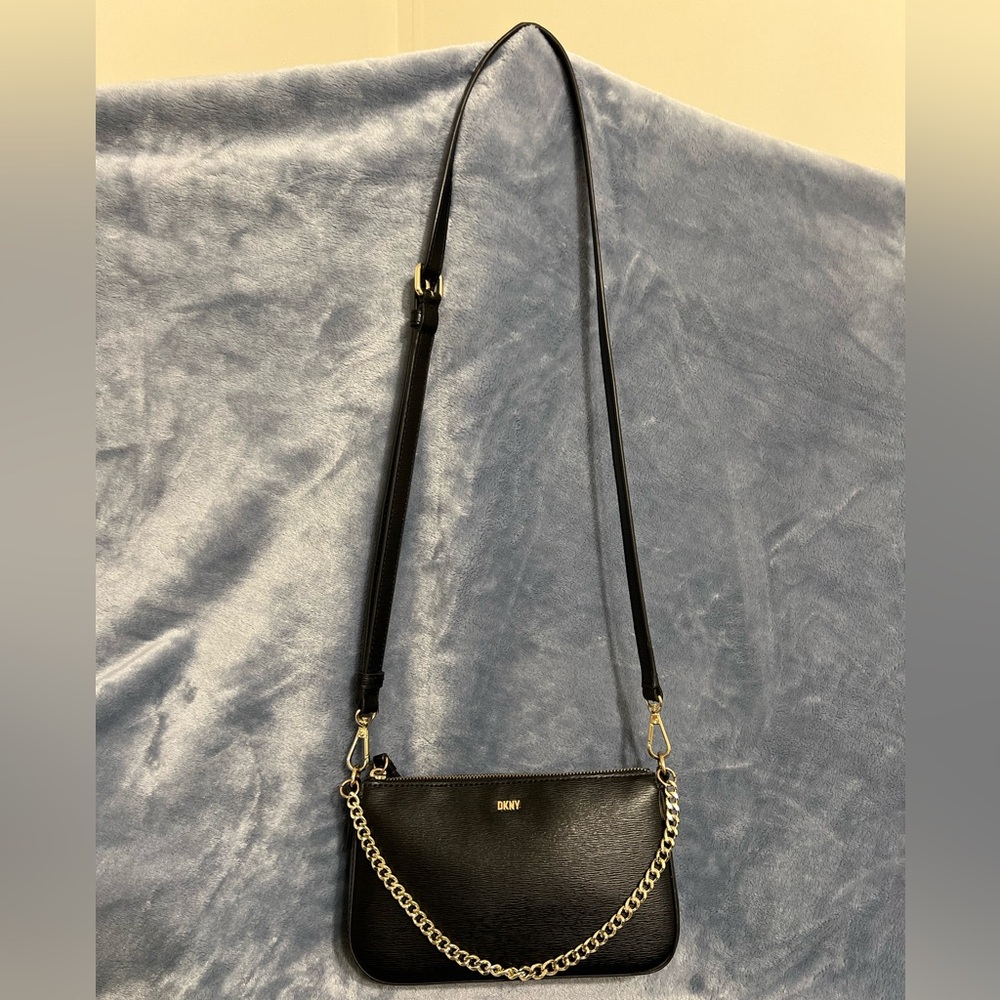 DKNY Bryant Park Demi Bag Black/Gold One Size